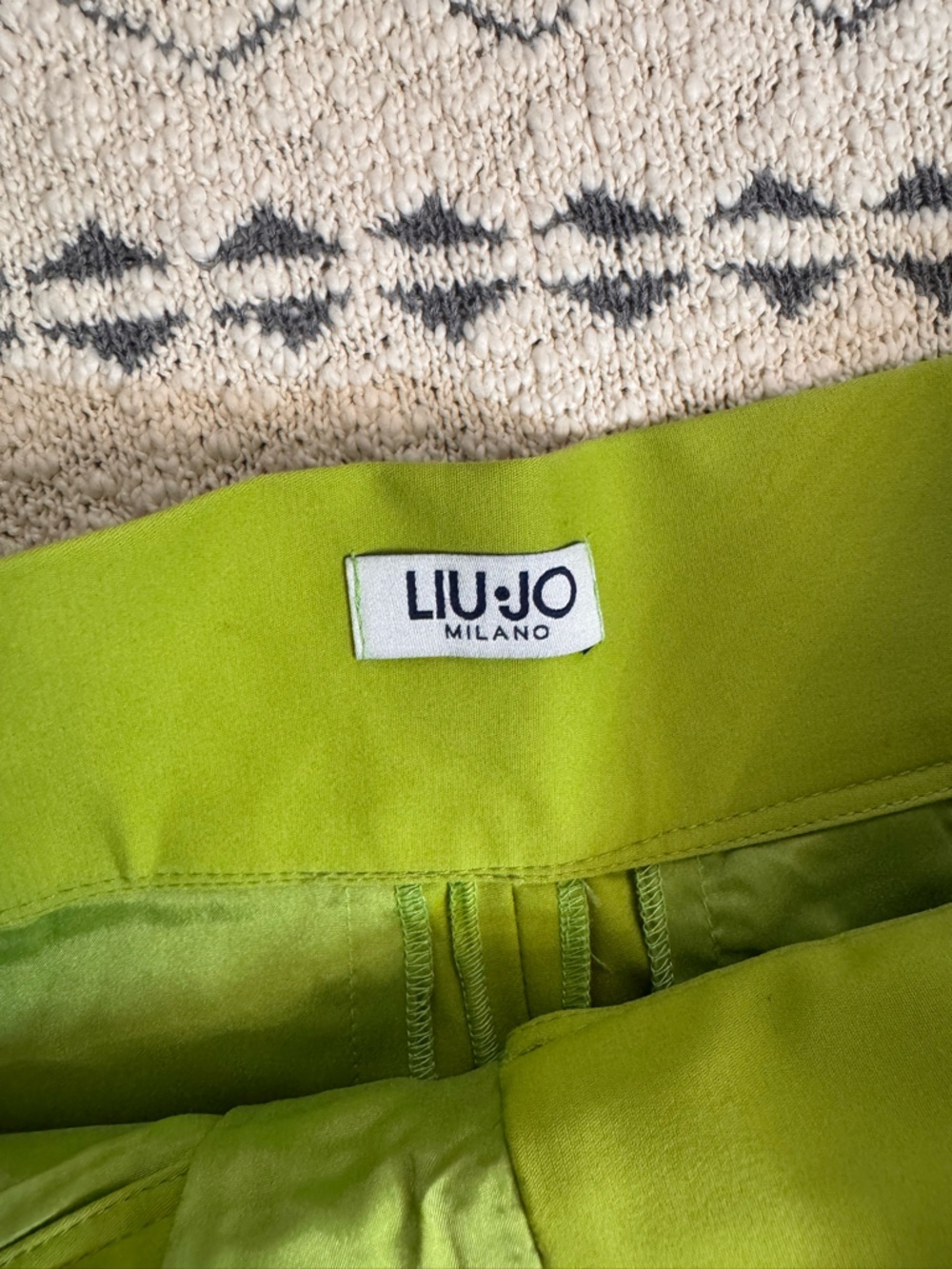 Liu Jo Lime Green Pleated High-Waist Trousers - Picture 3 of 5